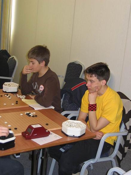 лица игроков с Европейского детского первенства по игре Го EYGC 2007